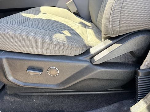 Used 2019 Ford F250 XLT w/ XLT Premium Package AWD/4WD image 9