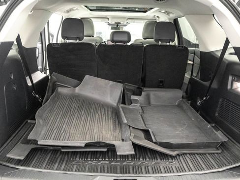 Used 2025 Ford Explorer Active w/ Active Comfort Package image 35