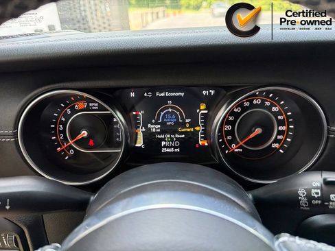 Certified 2022 Jeep Wrangler Unlimited Sahara AWD/4WD image 55