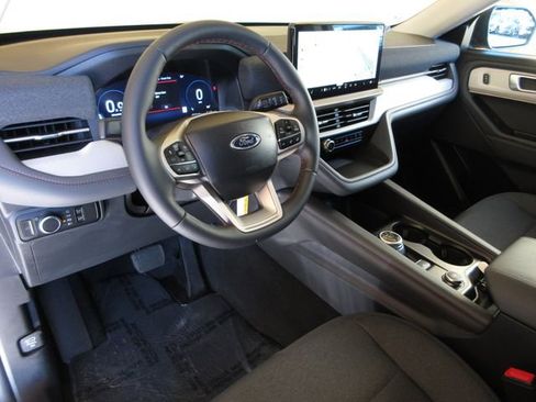 New 2026 Ford Explorer Active image 13