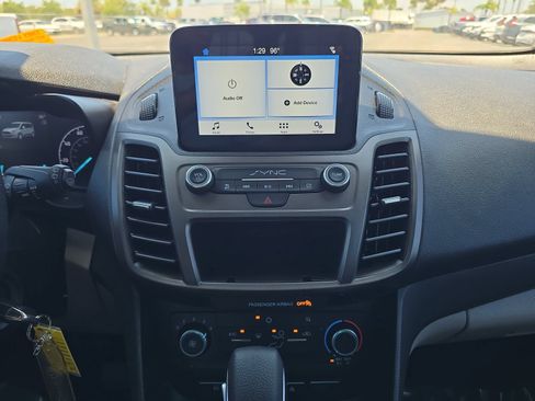 Used 2019 Ford Transit Connect XLT FWD image 16