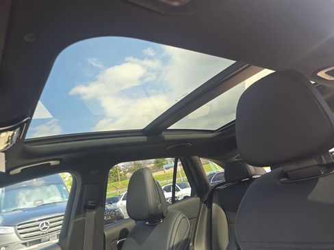 New 2026 Mercedes-Benz GLC 300 4MATIC image 21