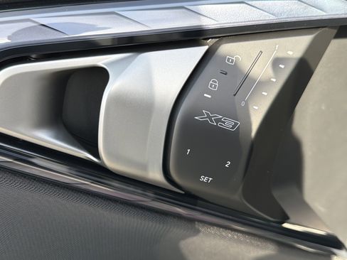 New 2026 BMW X3 xDrive30 w/ Premium Package image 15