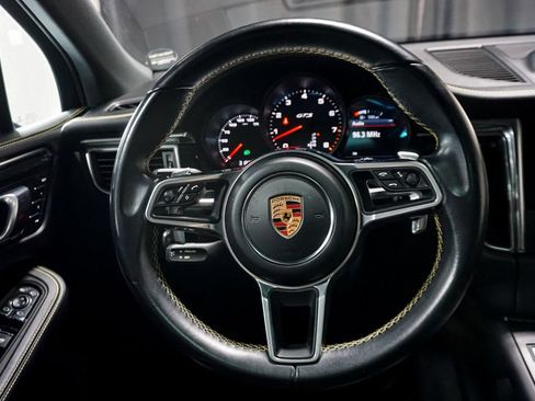 Used 2018 Porsche Macan GTS AWD/4WD image 79