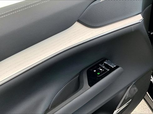 New 2026 Volvo EX90 Ultra AWD/4WD image 22