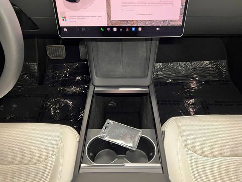 Used 2025 Tesla Model 3 Long Range AWD/4WD image 11