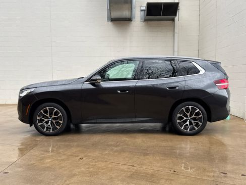 Certified 2025 BMW X3 xDrive30i w/ Premium Package image 5