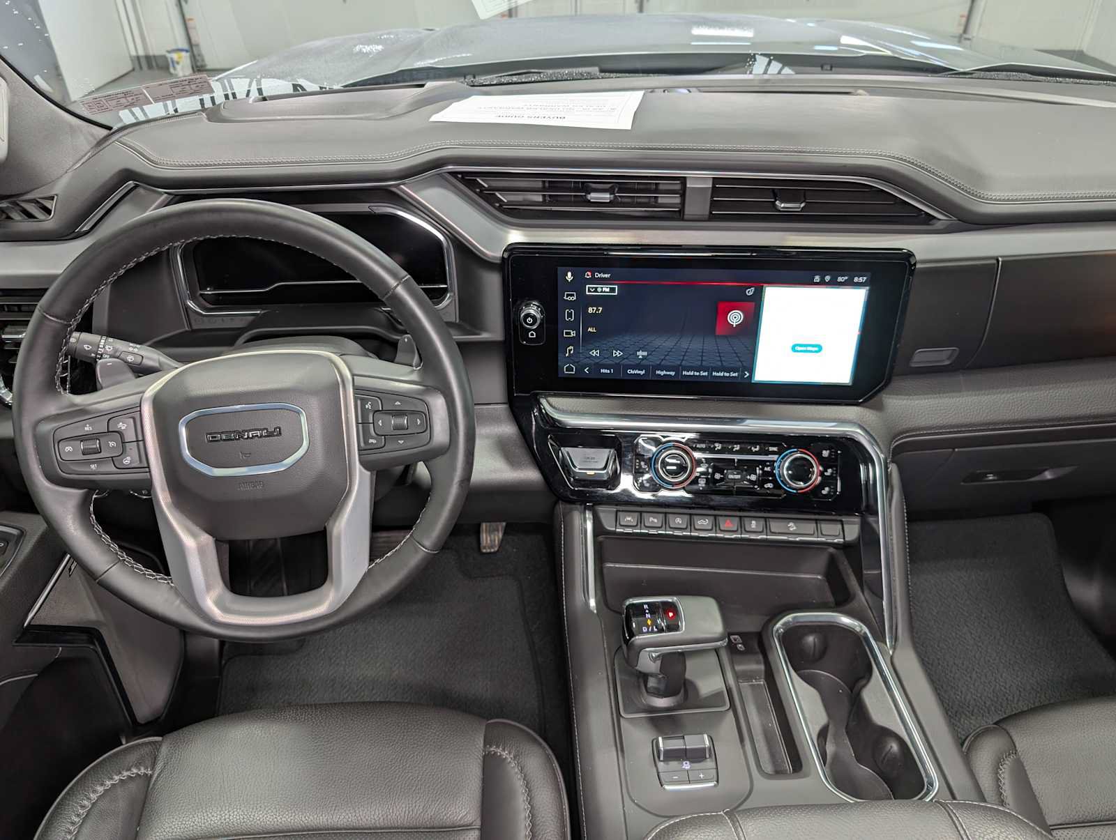 Certified 2025 GMC Sierra 1500 Denali w/ Denali Reserve Package AWD/4WD image 19