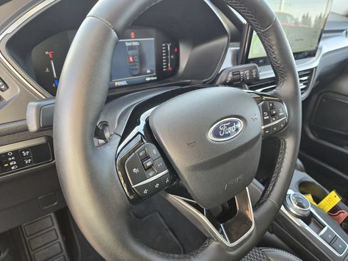 Used 2024 Ford Escape SE FWD image 14