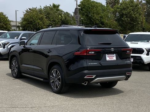 Certified 2026 Toyota Grand Highlander AWD Hybrid image 42