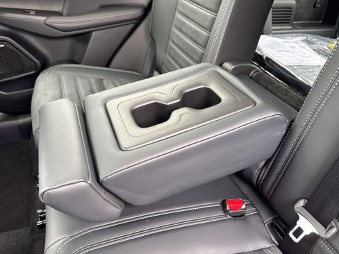 New 2026 Mitsubishi Outlander AWD image 28