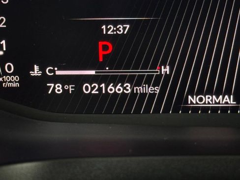 Used 2025 Acura MDX FWD w/ Technology Package image 7