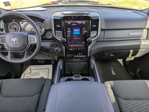 Used 2026 RAM 1500 Big Horn AWD/4WD image 14