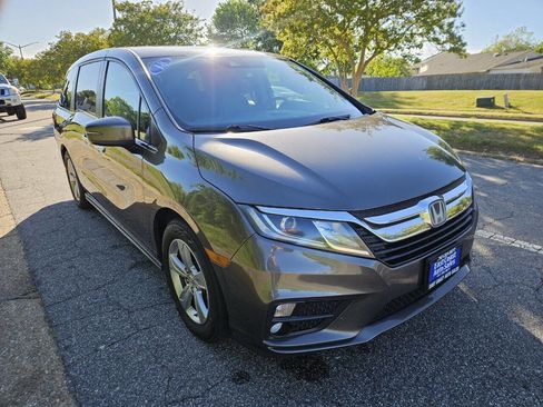 Used 2018 Honda Odyssey EX-L image 8