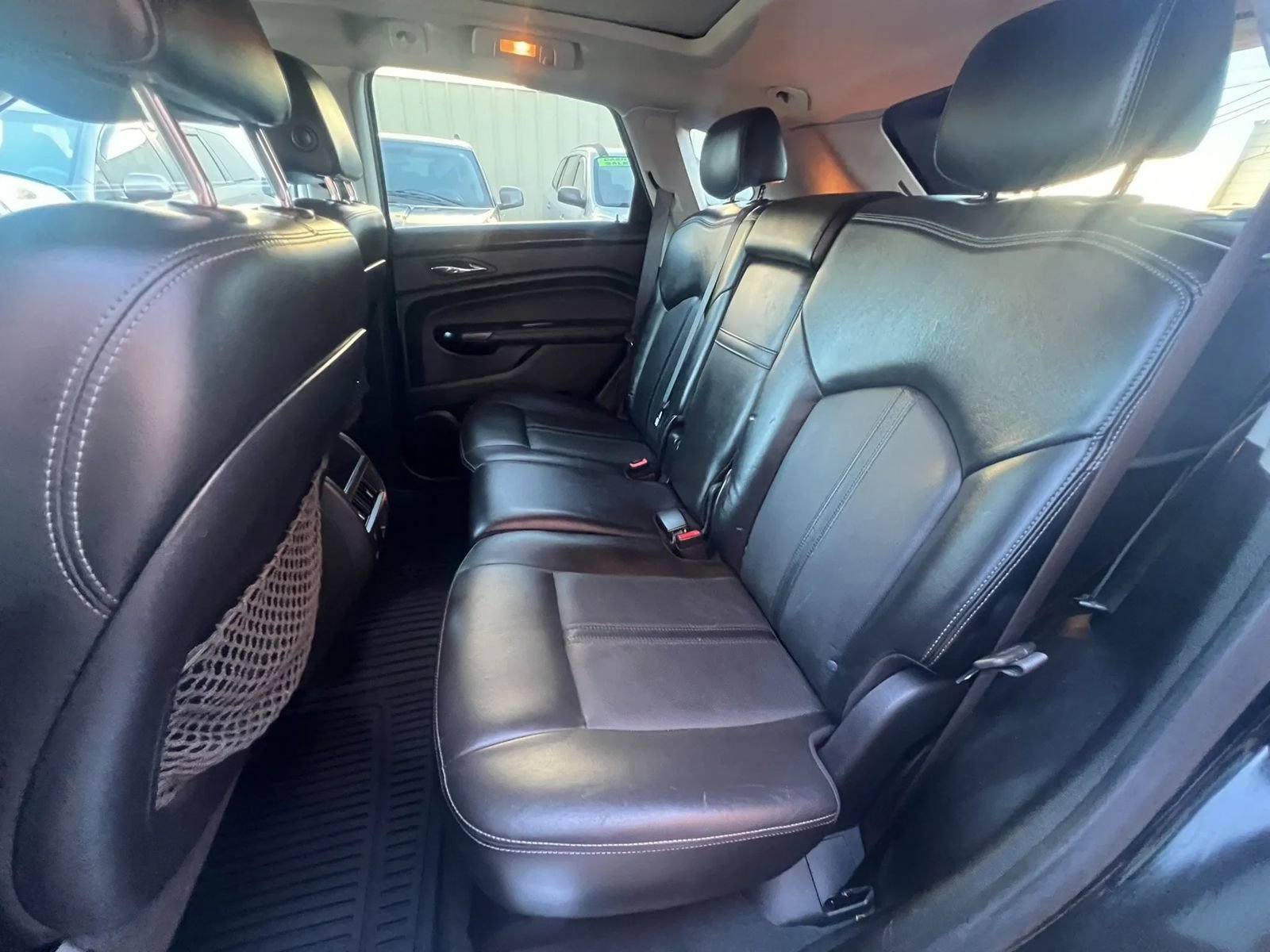 Used 2014 Cadillac SRX Luxury w/ Driver Awareness Package FWD image 29