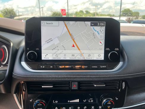 Certified 2023 Nissan Rogue Platinum AWD/4WD image 16