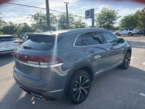 Certified 2025 Volkswagen Atlas Cross Sport SEL Premium R-Line image 10