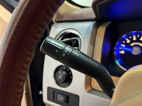Used 2012 Ford F150 King Ranch image 23