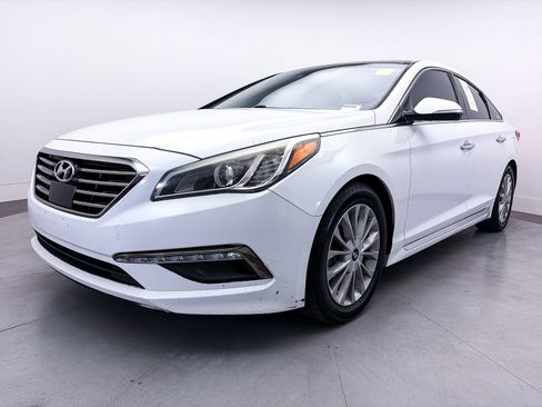 Used 2015 Hyundai Sonata Limited w/ Option Group 06 FWD image 9