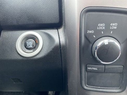 Used 2016 RAM 2500 Limited image 27