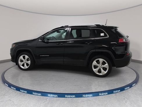 Used 2019 Jeep Cherokee Limited AWD/4WD image 9