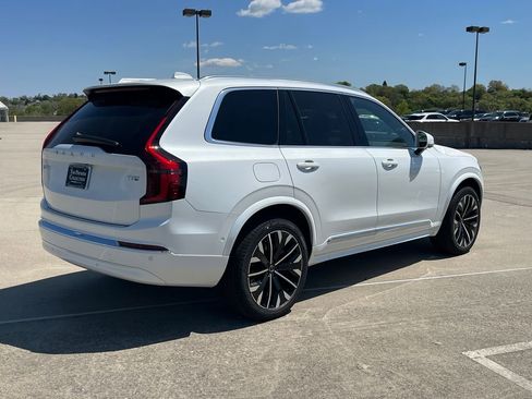 New 2026 Volvo XC90 T8 Ultra w/ Protection Package Premier AWD/4WD image 2