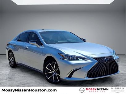 Used 2022 Lexus ES 350 w/ Premium Package