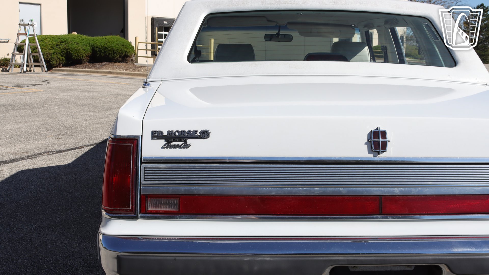 Used 1989 Lincoln Town Car Signature RWD image 38