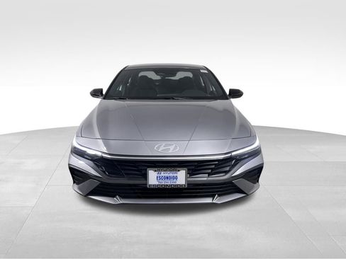 New 2026 Hyundai Elantra Sport FWD image 8