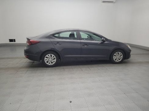 Used 2020 Hyundai Elantra SE FWD image 10