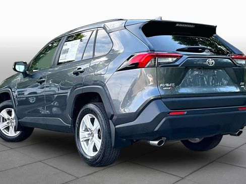 Used 2021 Toyota RAV4 XLE w/ Convenience Package AWD/4WD image 12