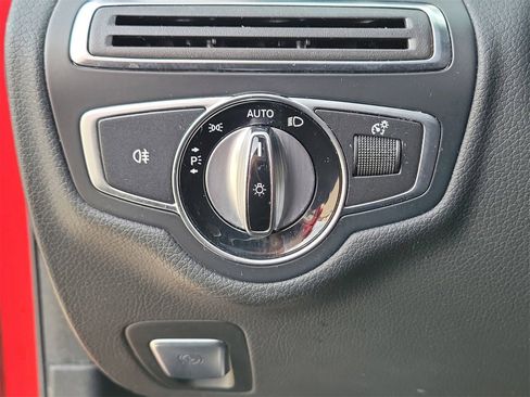 Used 2017 Mercedes-Benz C 300 4MATIC Sedan image 20