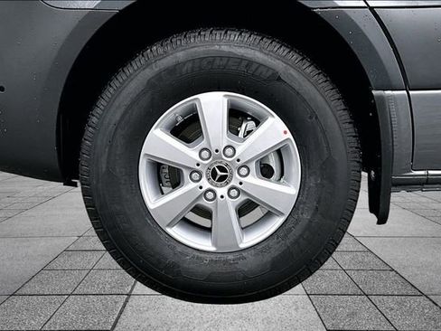 New 2025 Mercedes-Benz Sprinter 2500 image 15