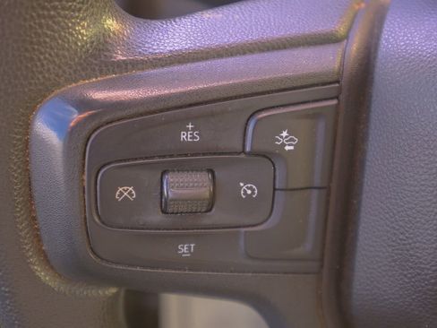 Used 2024 Chevrolet Silverado 3500 W/T image 33