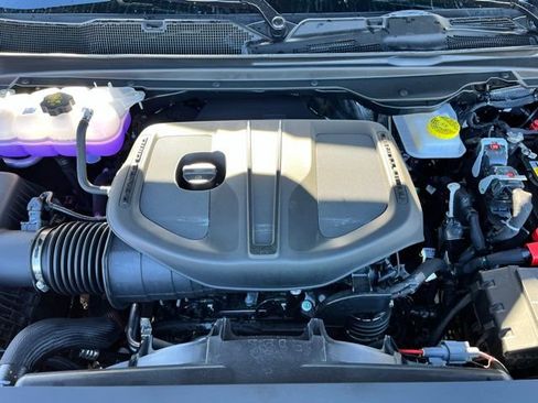 New 2026 RAM 1500 Laramie AWD/4WD image 28