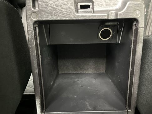 Used 2015 MAZDA MAZDA3 i Touring image 21