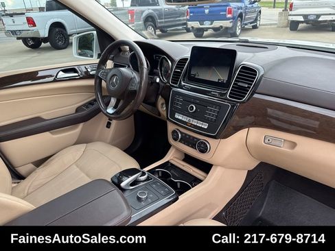 Used 2018 Mercedes-Benz GLS 450 4MATIC image 98
