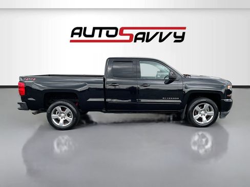 Used 2018 Chevrolet Silverado 1500 LT AWD/4WD image 8