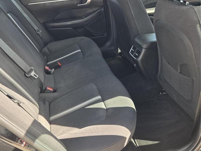 Used 2023 Hyundai Sonata SEL FWD image 17