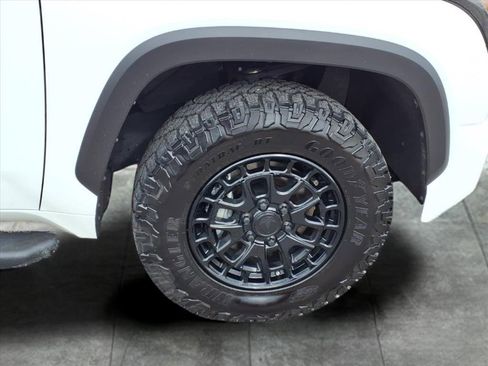 Used 2025 Toyota Tundra SR5 image 11