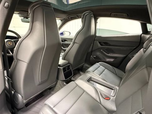 Used 2020 Porsche Taycan 4S image 12