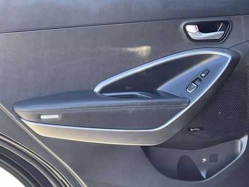 Used 2017 Hyundai Santa Fe Sport w/ 2.0T Ultimate Tech Package 05 FWD image 11