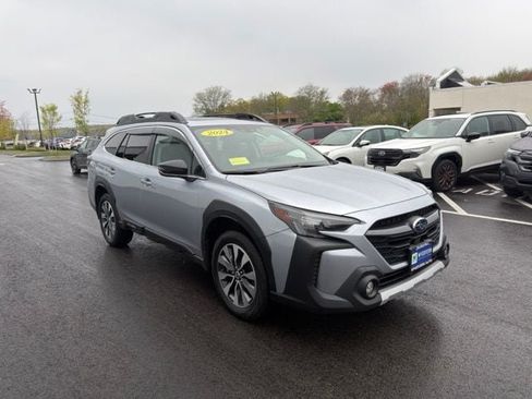 Used 2024 Subaru Outback Limited AWD/4WD image 4