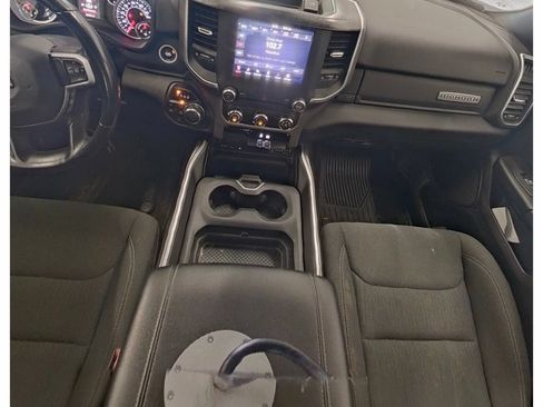 Used 2019 RAM 1500 Big Horn AWD/4WD image 2