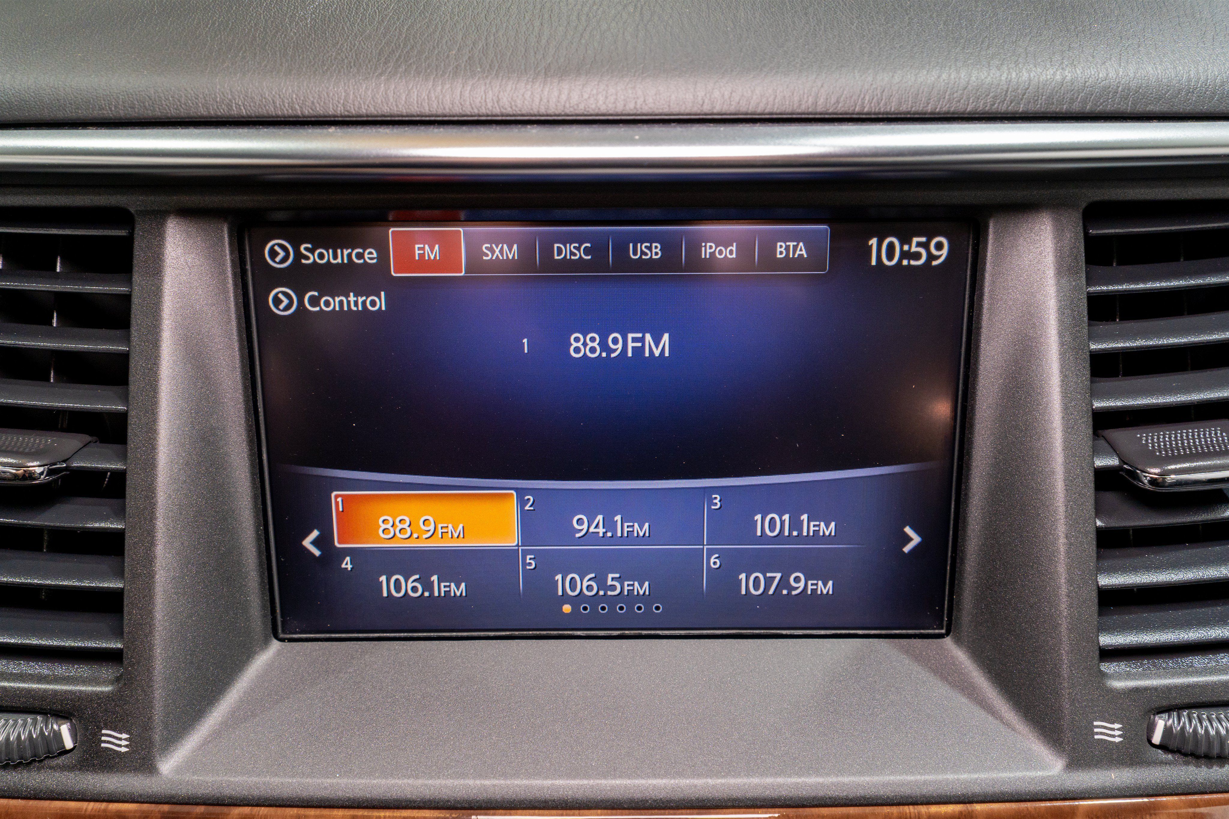 Used 2020 Nissan Armada SL w/ Premium Package AWD/4WD image 19
