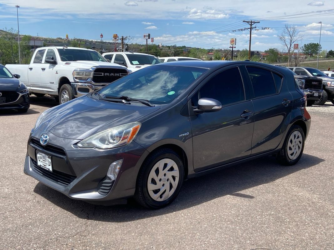 Used 2016 Toyota Prius C Two FWD image 7
