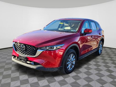 Used 2022 MAZDA CX-5 AWD 2.5 S w/ Preferred Package image 2