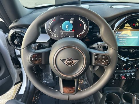 Used 2024 MINI Cooper S image 16