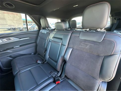 New 2026 Ford Explorer ST w/ Sun And Sound Package image 13