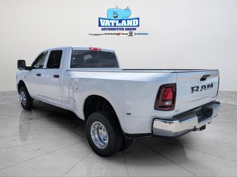 New 2026 RAM 3500 Tradesman w/ Chrome Appearance Group image 6